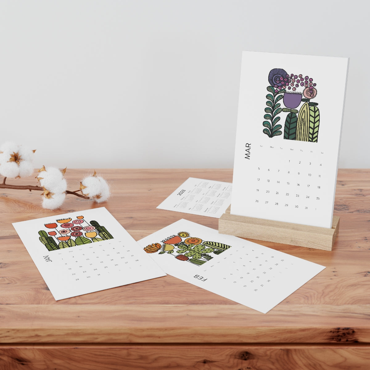 Vintage Flowers Vertical Desk Calendar (2023)