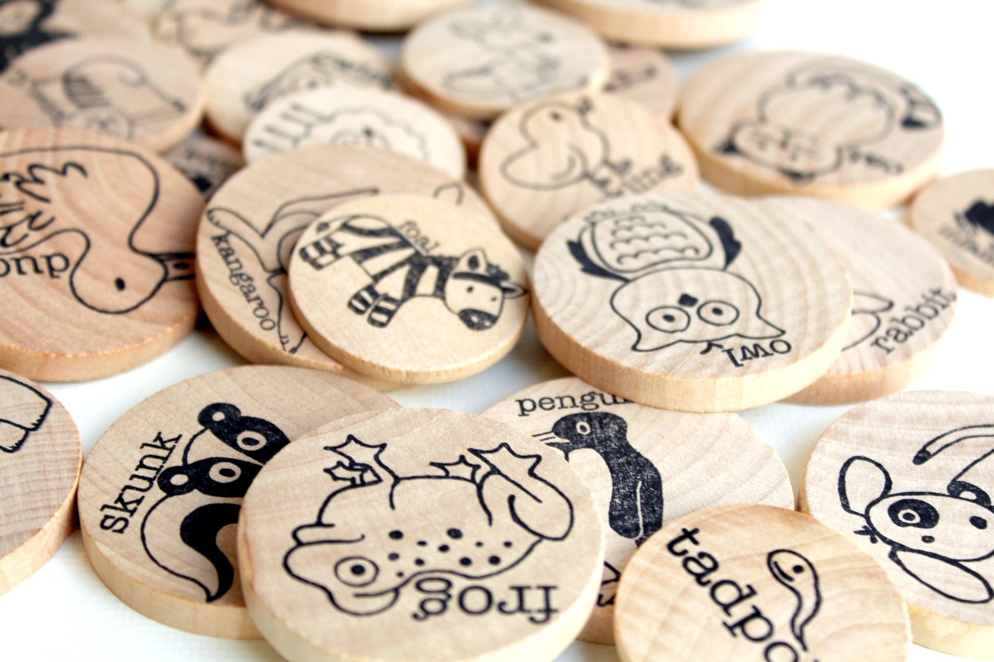 Art - Mamas & Babies